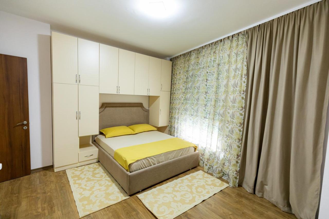 Tirana Contact Apartment ภายนอก รูปภาพ