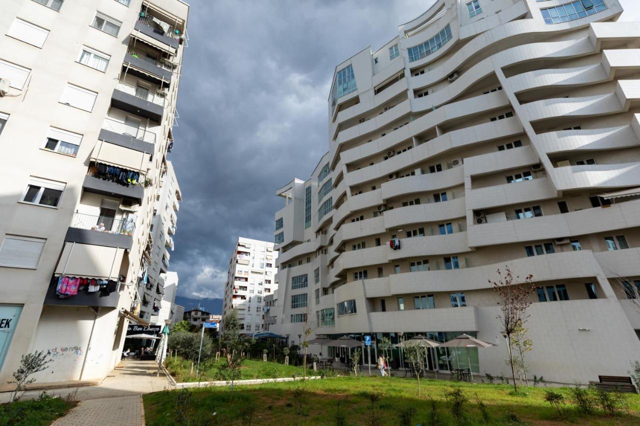 Tirana Contact Apartment ภายนอก รูปภาพ